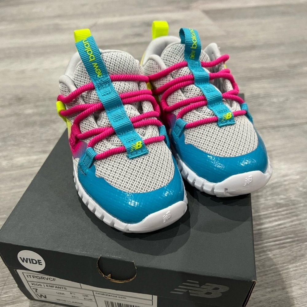 New Balance Kids Size 7